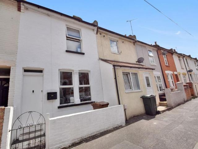 House for sale in Luton, Chatham
