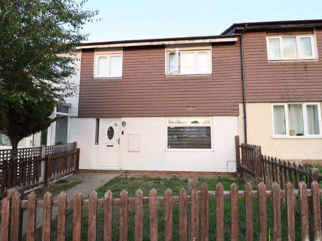House for sale in Bowers Gifford, Essex