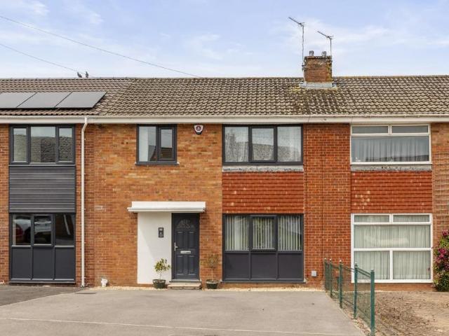 House for sale in Feckenham, City Of Bristol