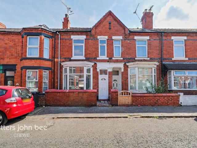House for sale in Hammond Street