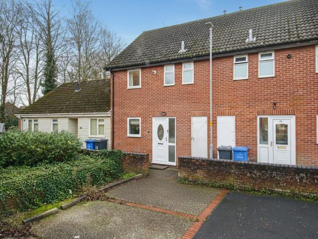 House for sale in Clover Hill, East Bank