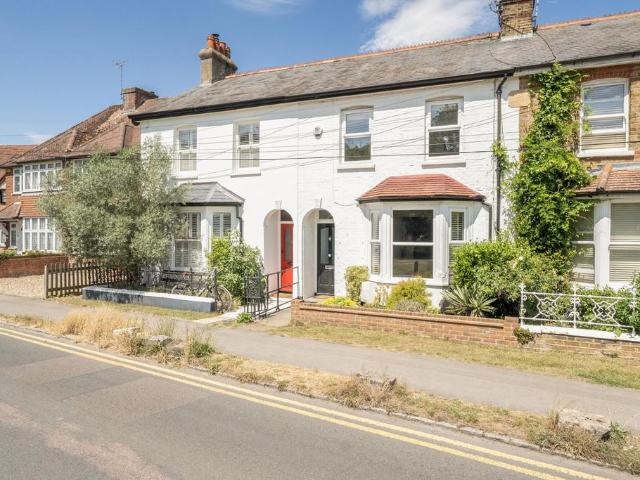 House for sale in Gerrards Cross, Denham