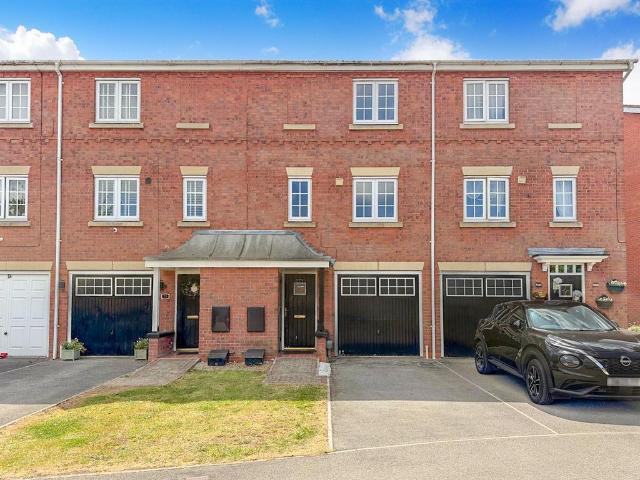House for sale in Bransholme, Hull