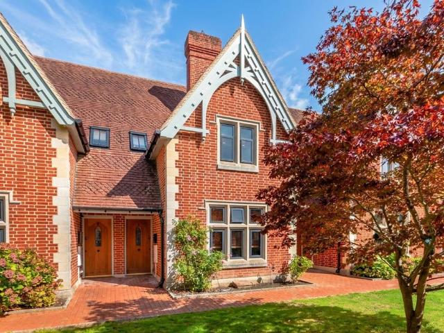House for sale in Uckfield, Wealden