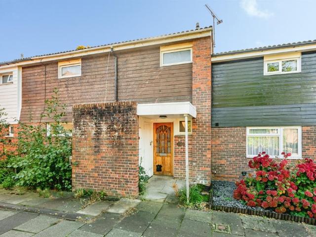 House for sale in Broadfield, Crawley