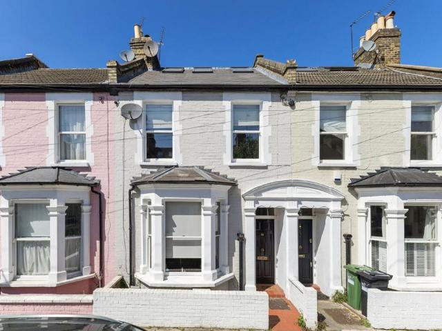 House for sale in Fulham, Greater London