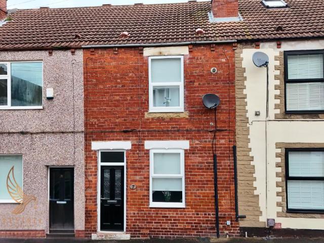House for sale in Featherstone, North Featherstone