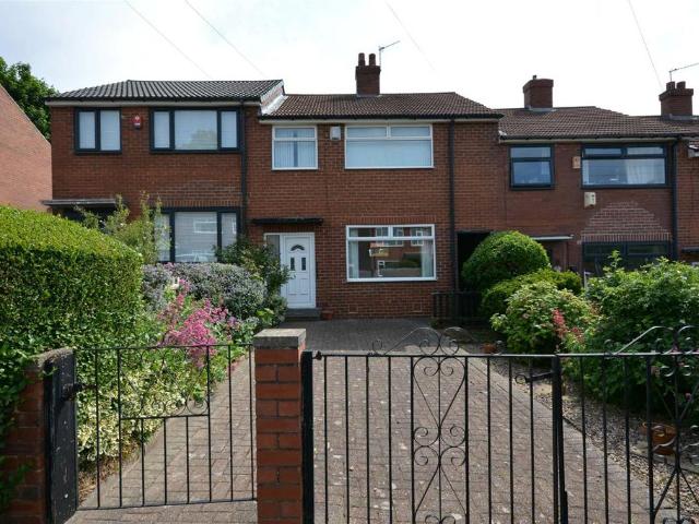 House for sale in Wortley, West Yorkshire
