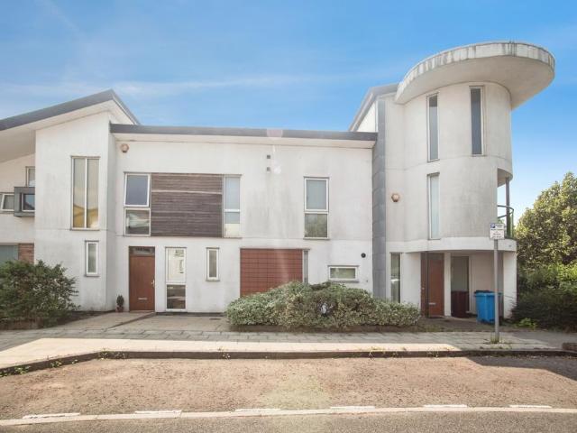 House for sale in Georgia, Greater Manchester