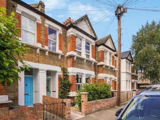House for sale in London Borough of Lewisham, Greater London