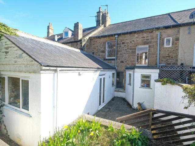House for sale in Alnwick, Northumberland