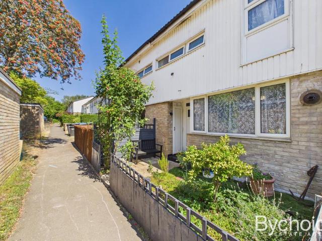 House for sale in Sudbury, Chelmondiston