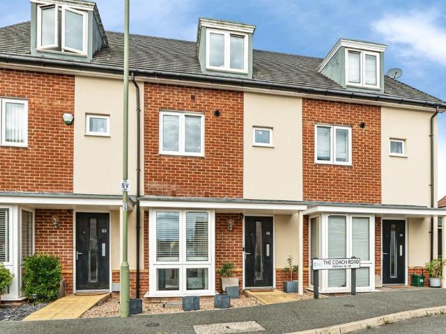 House for sale in Hounsome Fields, Priest Down