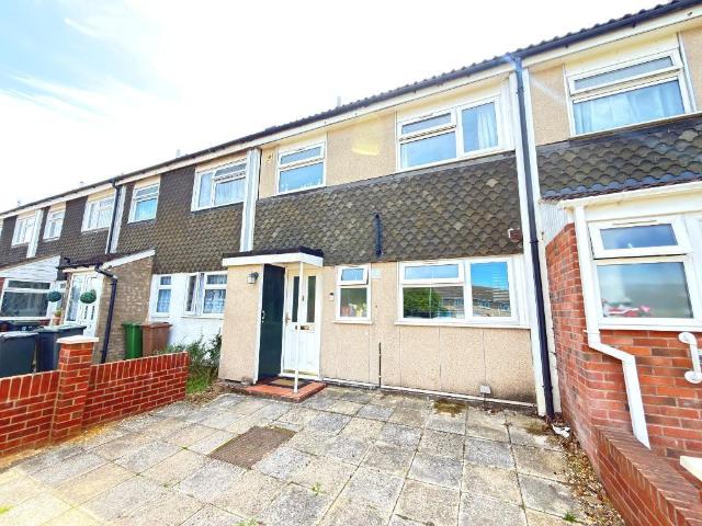 House for sale in Marsh Farm, Luton