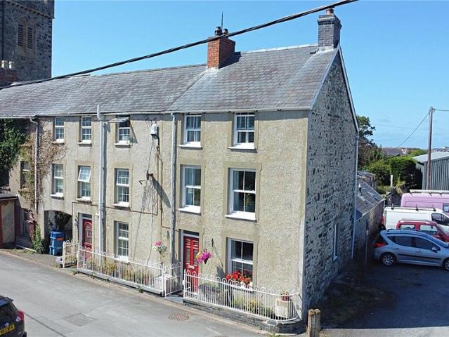 House for sale in Tywyn, Wales