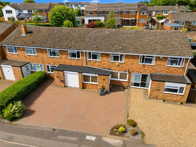 House for sale in Five Acres, Hertfordshire