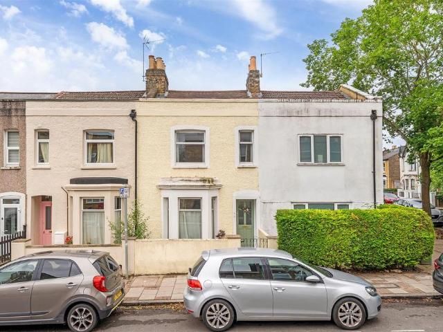 House for sale in Penge, Greater London