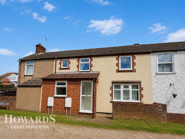 House for sale in Stokesby, Norfolk