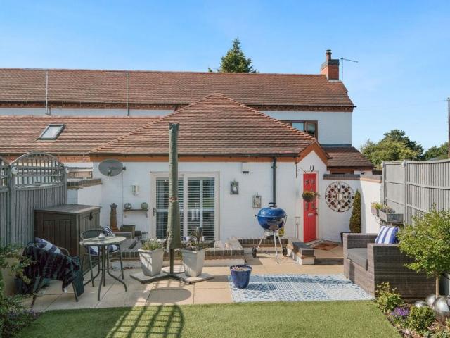 House for sale in Stoke Works, Bromsgrove