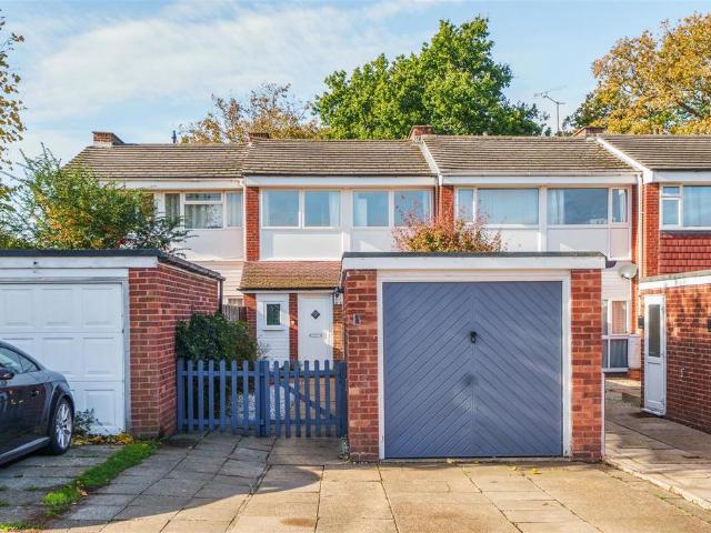 House for sale in Moulsham Green, Hart