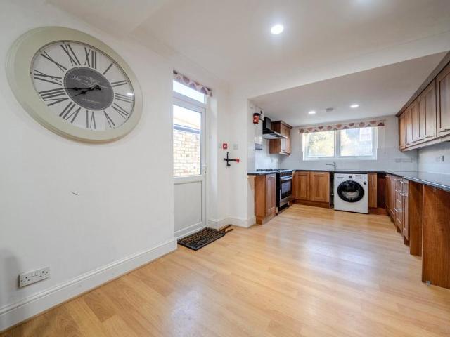 House for sale in London Borough of Lewisham, Blackheath