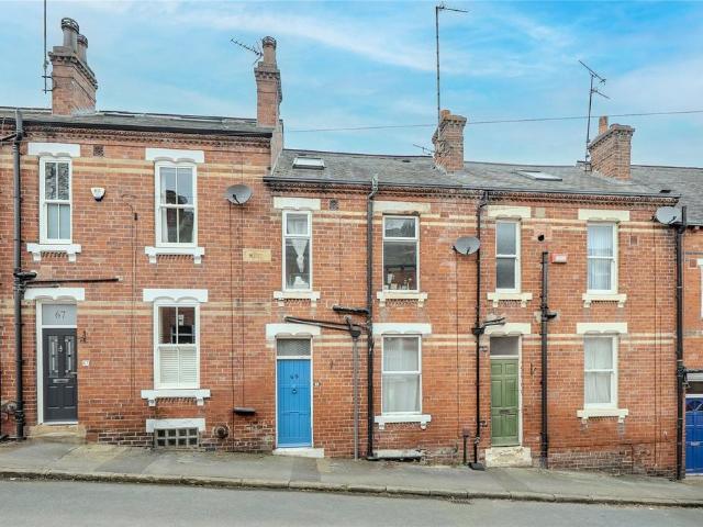 House for sale in Chapel Allerton, West Yorkshire