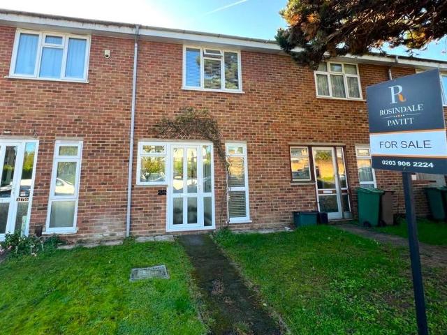 House for sale in South Beddington, Greater London