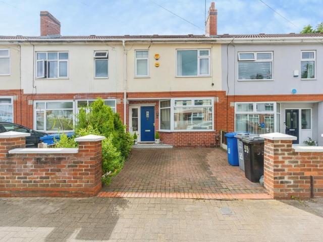 House for sale in Gorse Hill, Trafford Park
