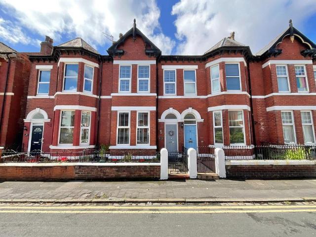 House for sale in Southport, Sefton