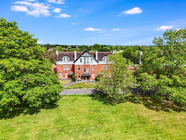 House for sale in Ongar, Epping