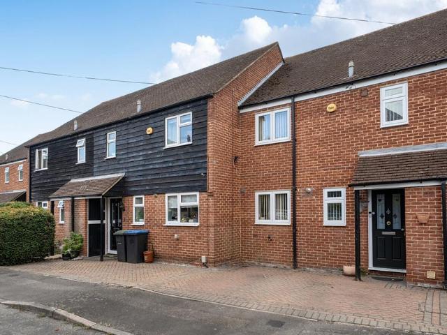 House for sale in Chigwell, Epping