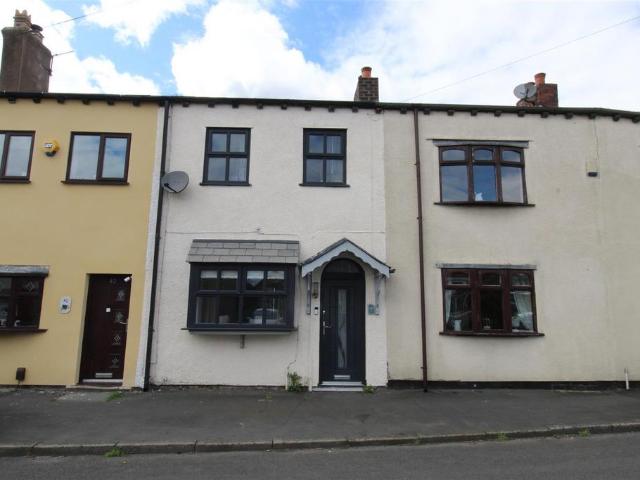 House for sale in Lee Bank, Greater Manchester