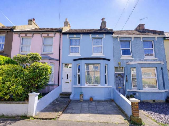 House for sale in Belmont, Guestling Green