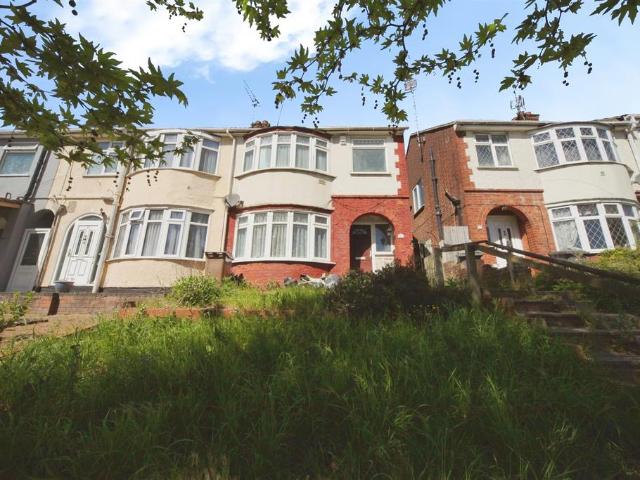House for sale in Marsh Farm, Luton