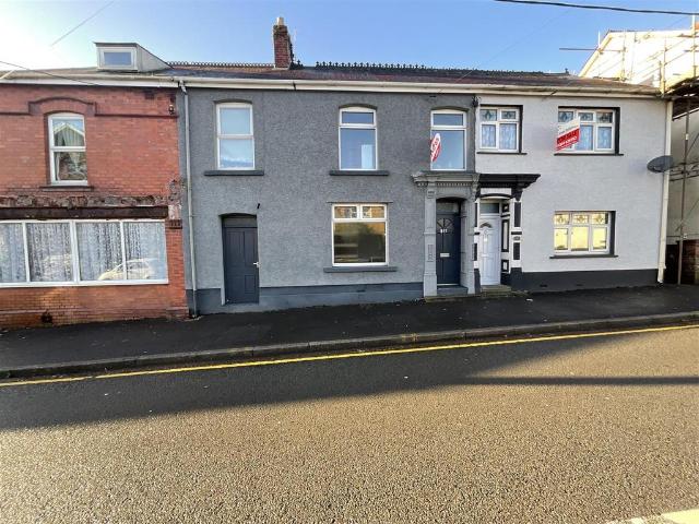 House for sale in Gwaun-cae-gurwen, Wales