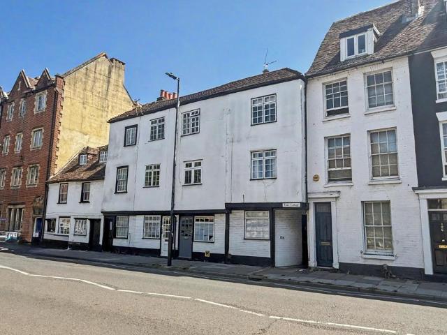 House for sale in Salisbury, Wiltshire