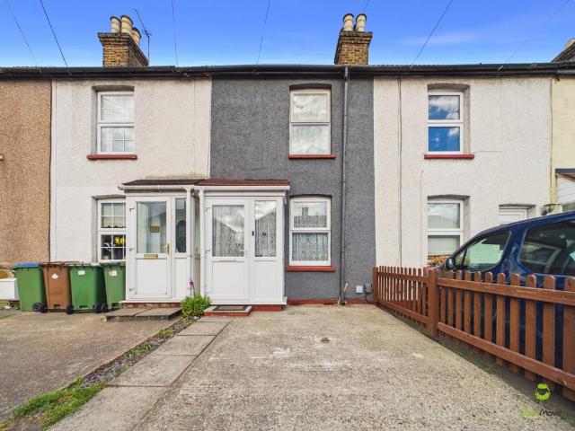 House for sale in Barnehurst, Greater London