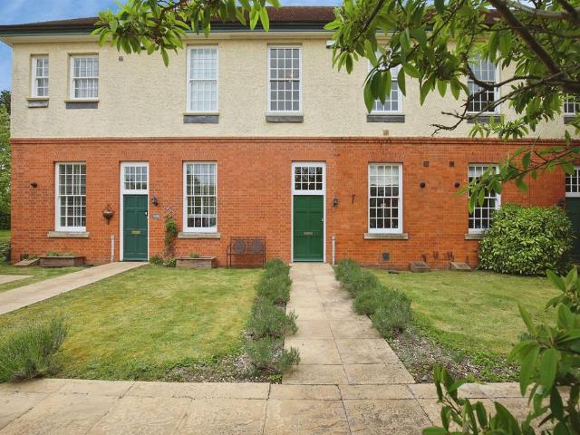 House for sale in Devizes, Wiltshire