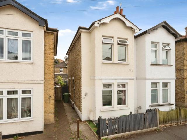 House for sale in Greater London
