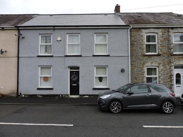 House for sale in Betws