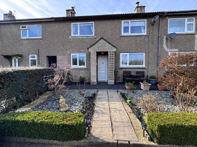 House for sale in Wash, Charlesworth