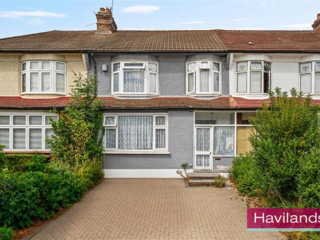 House for sale in Edmonton, Greater London