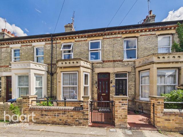 House for sale in Chesterton, Arbury