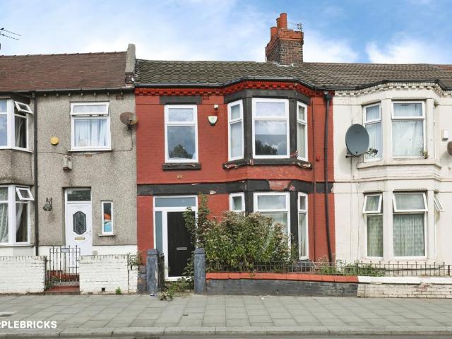 House for sale in Fairfield, Calderstones
