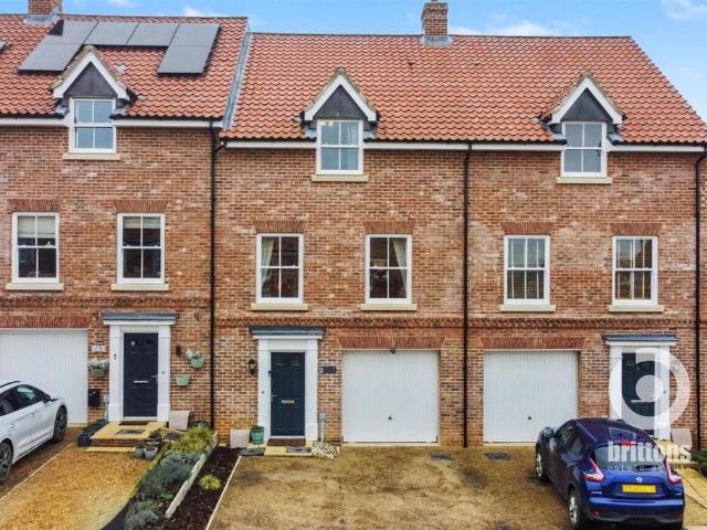 House for sale in Hunstanton, King's Lynn and West Norfolk