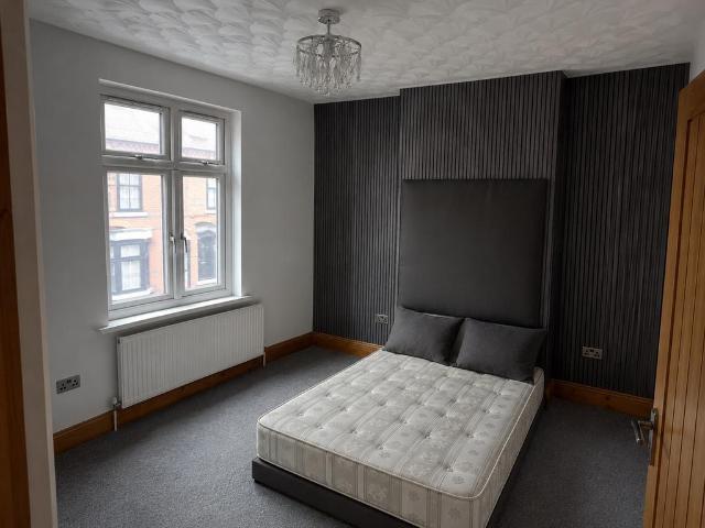 House for sale in Highfields, Old Wharf