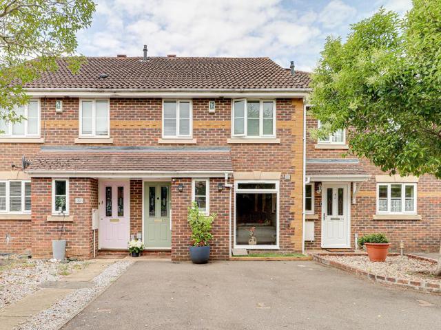 House for sale in Five Acres, Hertfordshire