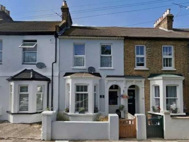 House for sale in Milton, Alton Barnes