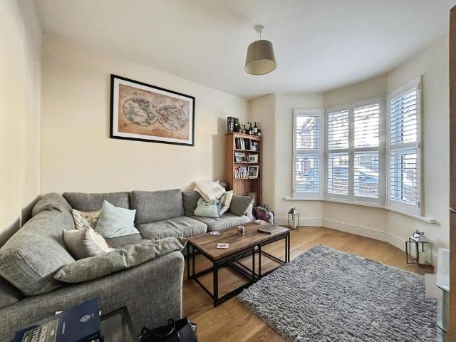 House for sale in Upton Park, Greater London