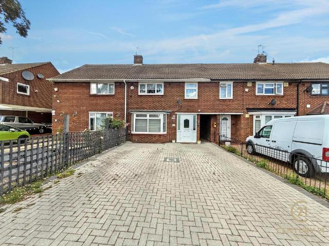 House for sale in Yeading, Greater London